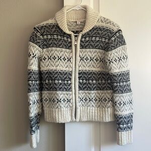 Vintage Gap Cropped Sweater. Zip up.